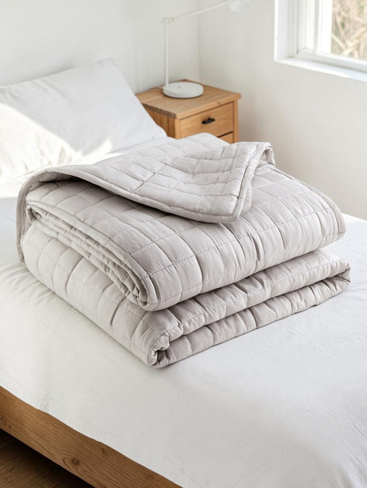 Globne Cooling Weighted Blanket with Premium Glass Beads - 1.5kg Soft Cotton Throw
